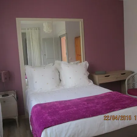 D'hotes Du Bois Joli Bed & Breakfast