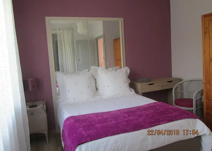 D'hotes Du Bois Joli 住宿加早餐酒店